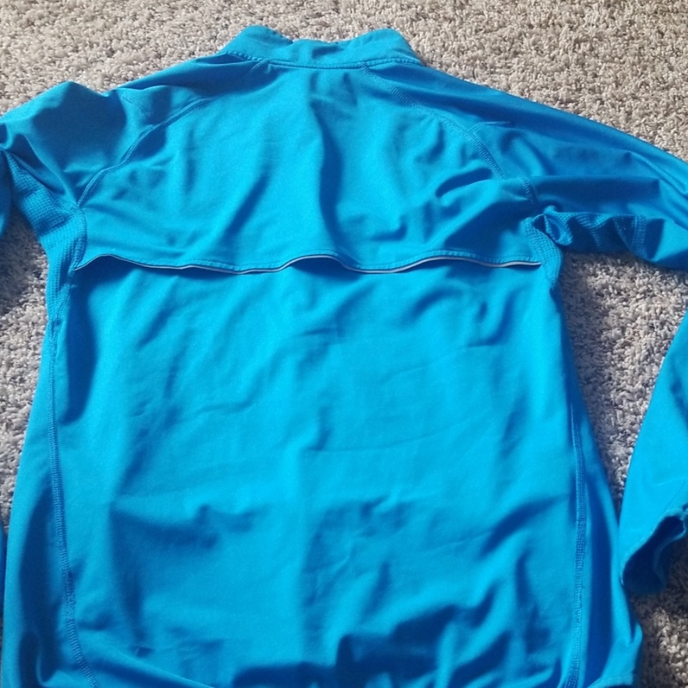 Nike jacket - Picture 3 of 3